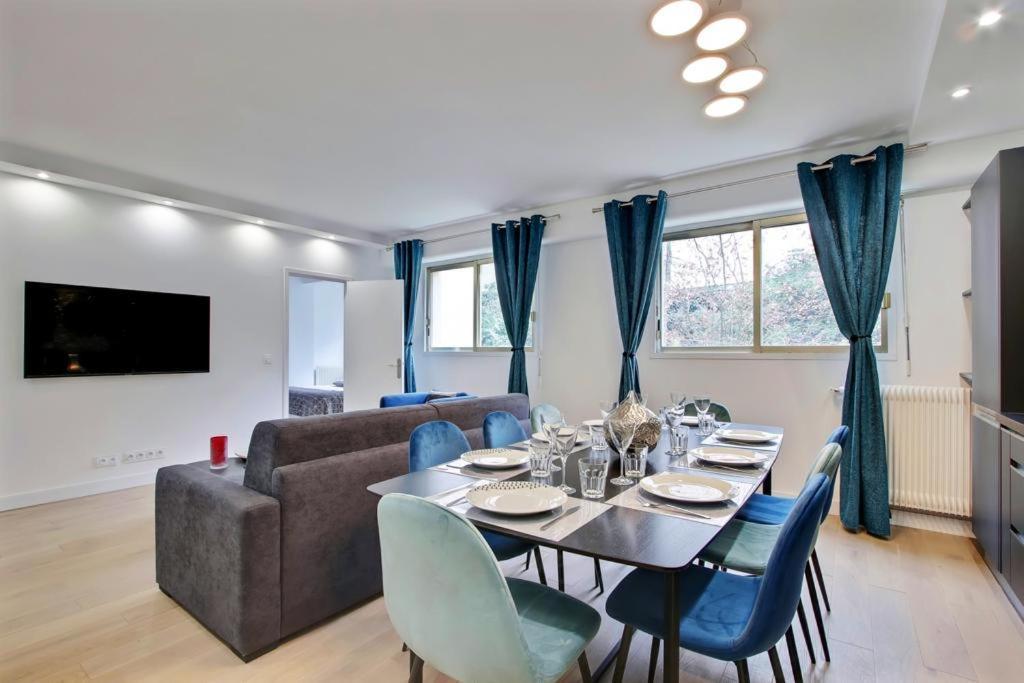 Trocadero/ Eiffel Tower - 3 Bedrooms- All New! Paris Exteriör bild